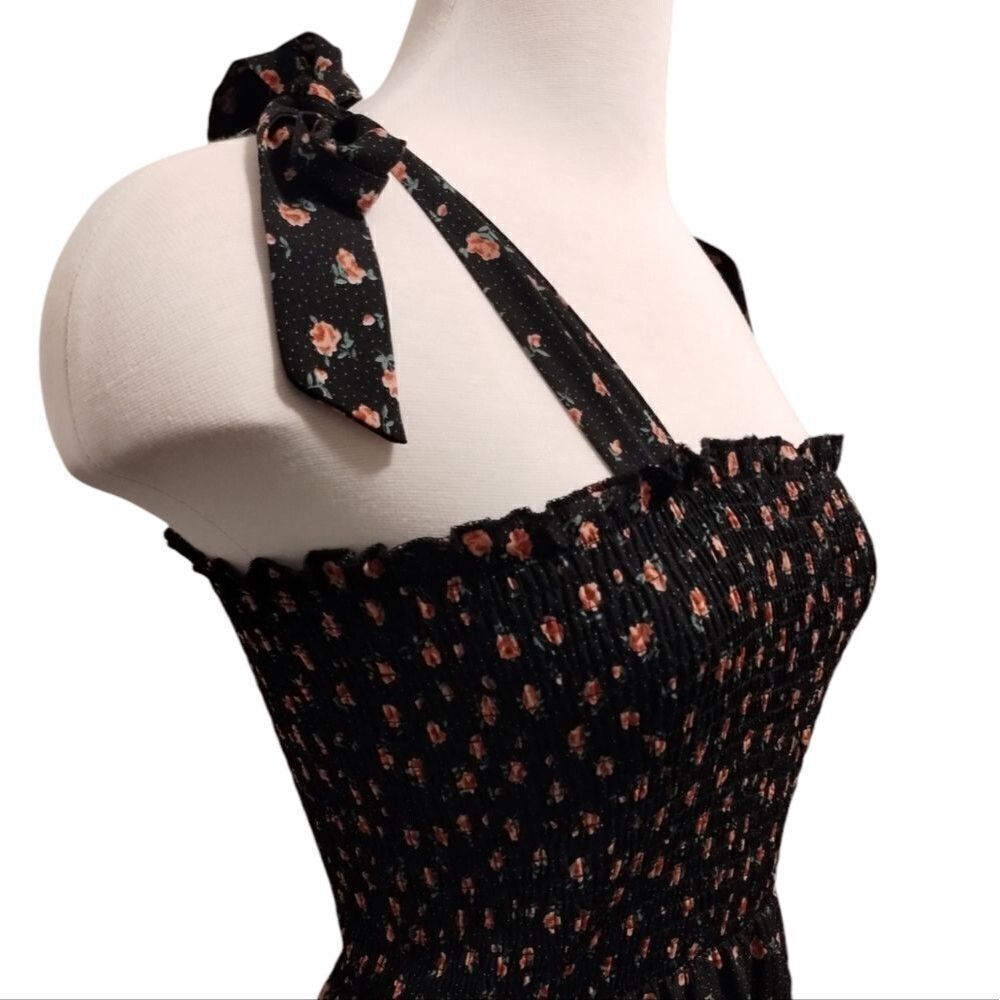 Violette Floral Tube With Adjustable Straps Maxi Dress - Picture 6 of 6